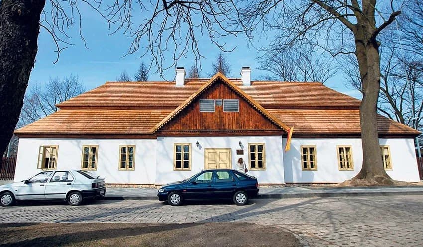 Dworek Stawy Jana: Historia, architektura i atrakcje w Łodzi