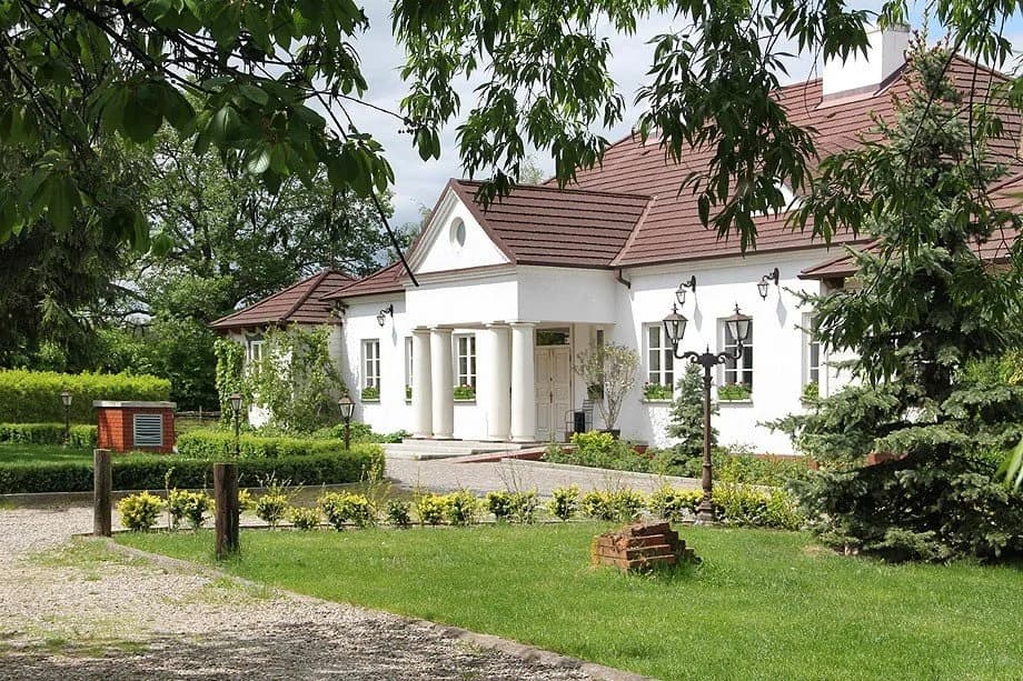 Skansen Soplicowo: Odkryj fascynującą historię i atrakcje filmowe